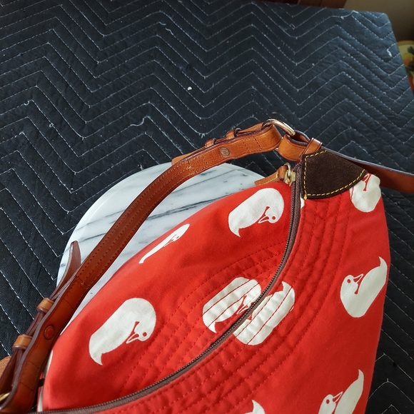 Dooney & Bourke Ducky - Picture 14 of 17